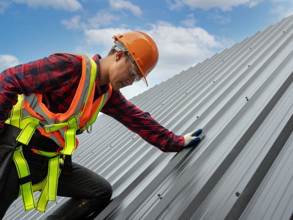 Photo of Roofers on The Job in Jacksonville